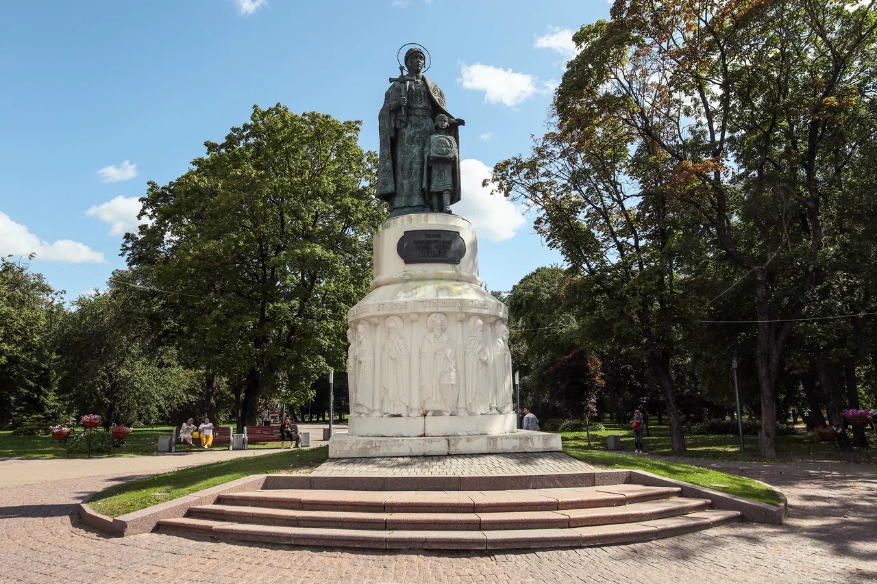 Псков для первого знакомства: обзорная экскурсия или самостоятельная прогулка