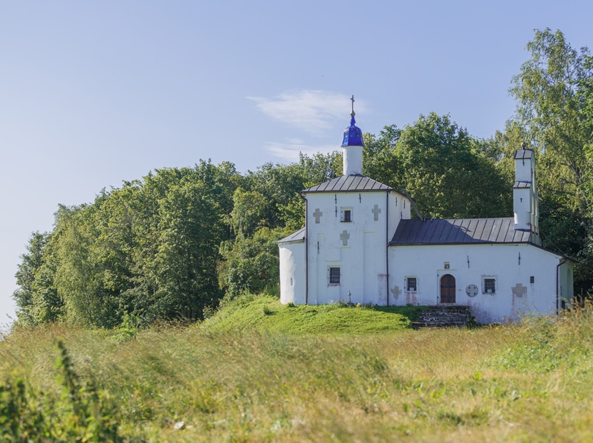 СПБ: Краткий справочник Пскова на «Ласточке» (2 дня) весна/лето
