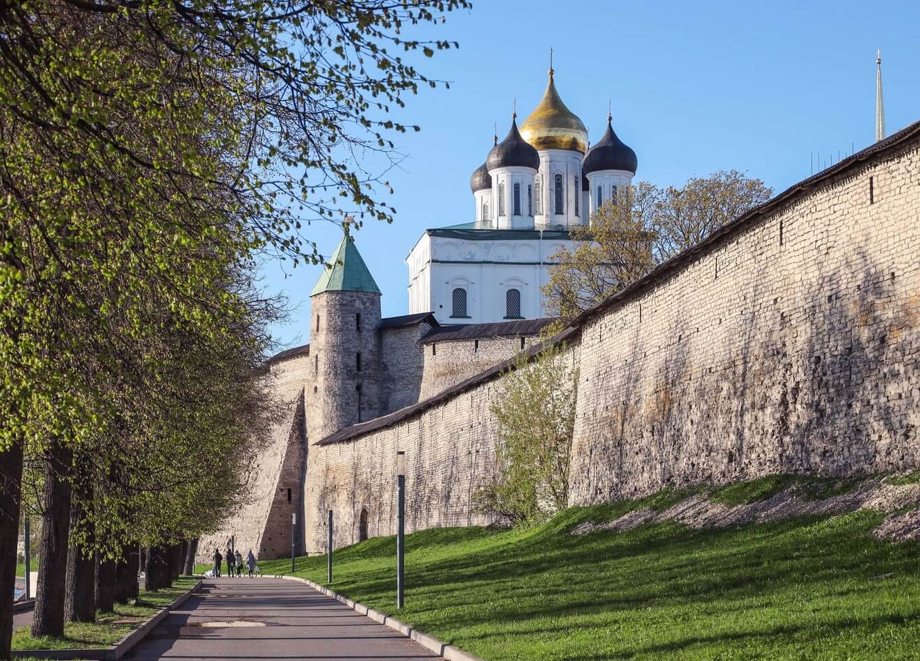 Школьный тур «Краткий справочник Пскова» 2 дня