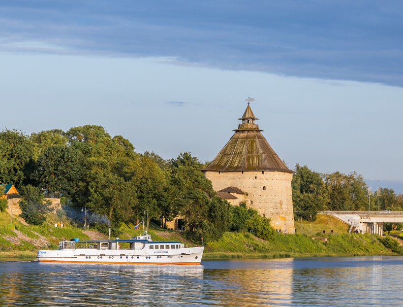СПб: Большая Псковская энциклопедия на "Ласточке" (4 дня)