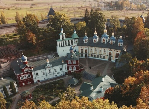 СПБ: Краткий справочник Пскова на «Ласточке» (2 дня)