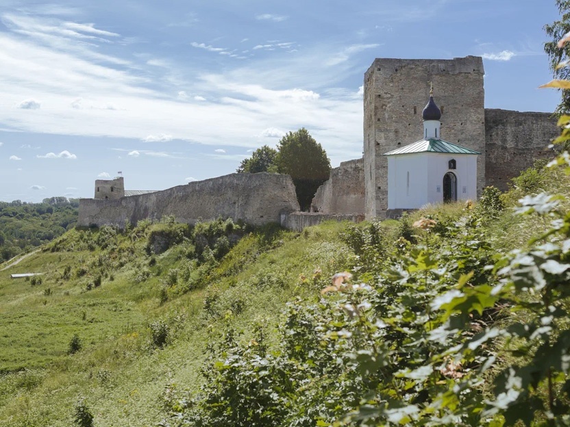 Индивидуальная экскурсия Псков, Изборск и Печоры