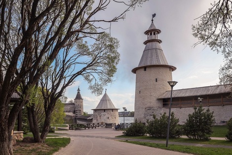 Экскурсия «Запсковские сказки», пешеходная Экскурсия «Запсковские сказки», пешеходная